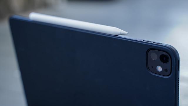 疑似M5 iPad Pro开箱流出：长得一样，但速度翻倍？