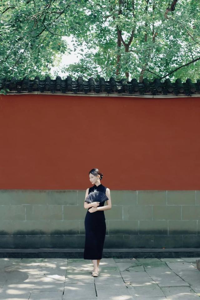 红墙绿荫，与女皇共赴一场夏日国风之约