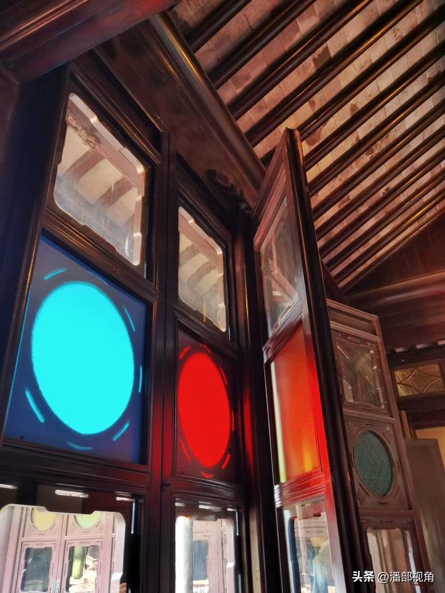 走进苏州东山雕花楼