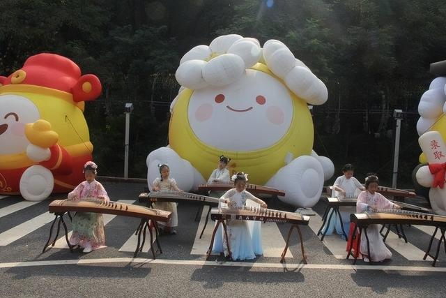 国庆假期 千山景区引客来