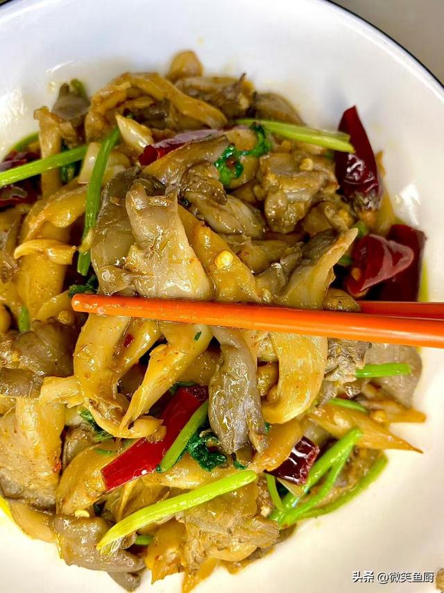 这菜再贵也要吃，大量上市！通便排毒，杀菌消炎，不懂吃真可惜！