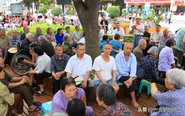 经济专家预言：若都不生二胎、三胎，50年后中国人口将变成5.8亿