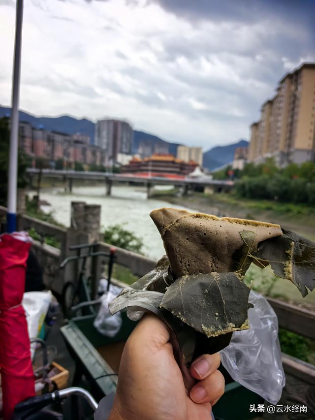 没有去过川陕交界这个城市的早市，就不能触摸这个城市的灵魂