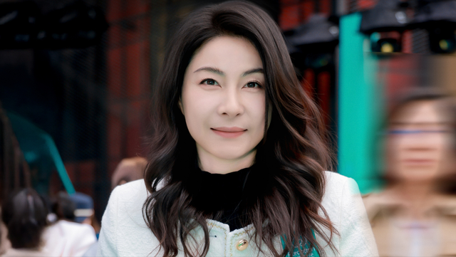 郭晶晶没想到，被国家队开除的田亮，如今以这种方式让人刮目相看