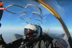 这也能说？解放军刚有新战机，歼-20如何对抗F-35细节就全部曝光图片