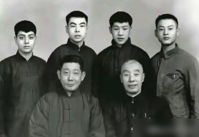 姜昆弟子刘惠：李金斗老师在北京相声圈，是一个承上启下的小核心