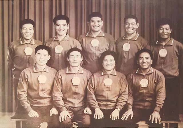 1975年的珠峰英雄