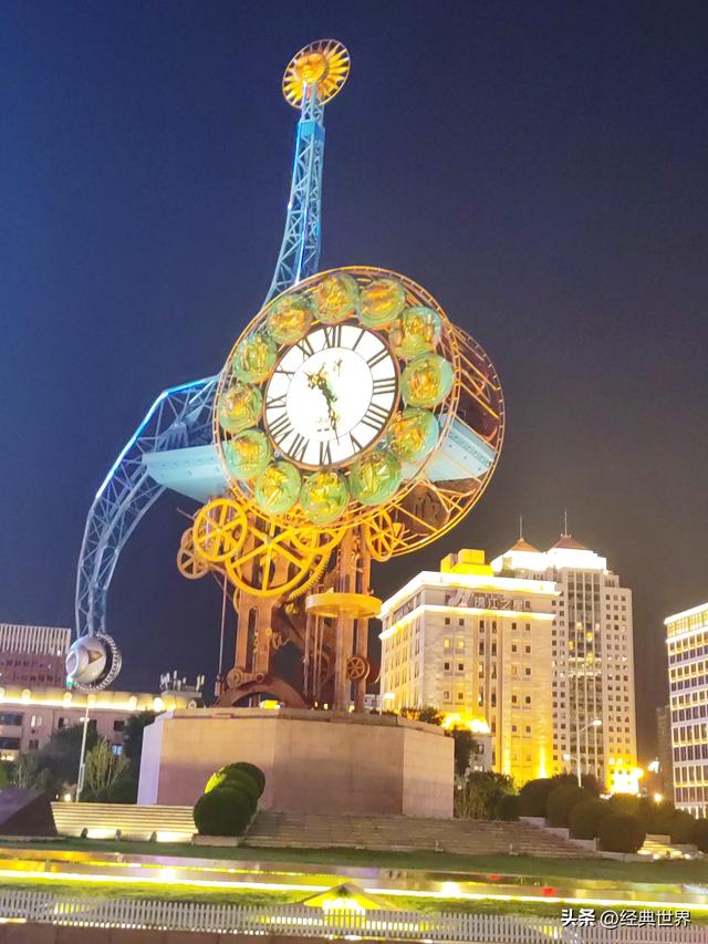 夜幕下的海河