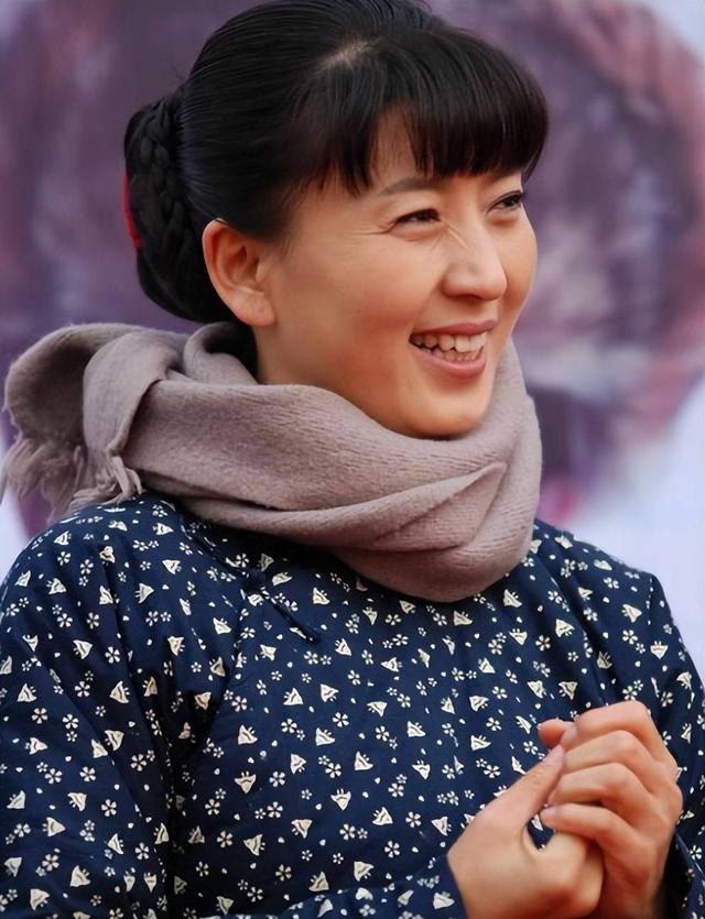 闫学晶风波终于落幕，6个男人惨遭牵连，儿媳与继女最不好过