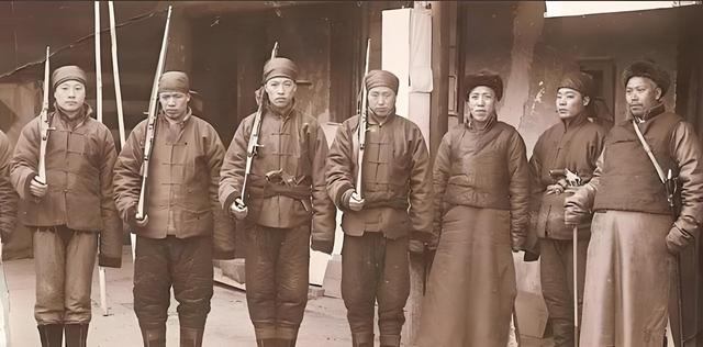 1932年他冒死救毛主席，1952年被判死刑，毛主席指示：立即放人！