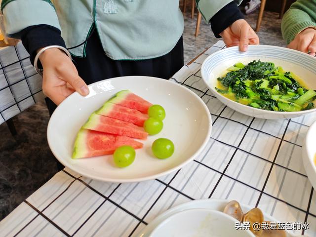 一早乘车到南通吃午饭，这两道菜非常棒，值得跑一趟