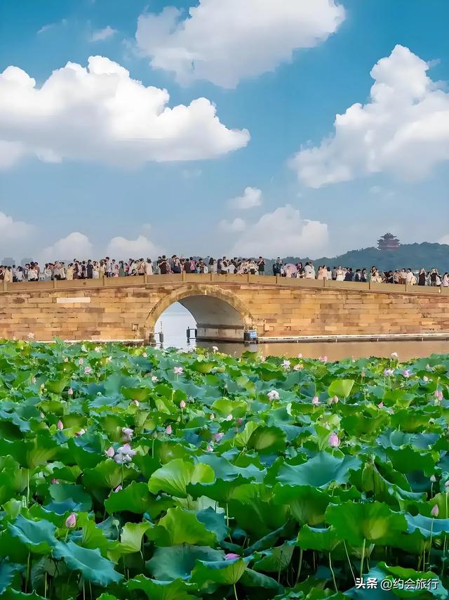 全国至少有36个西湖，为什么杭州的西湖却成了“顶流”呢？
