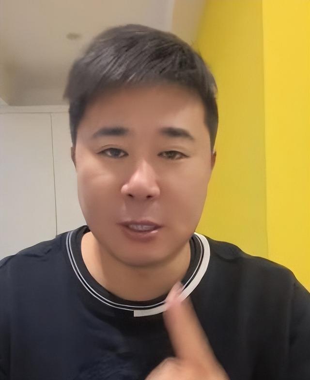 离春节不到1个月，4位名人翻车，没一个值得同情	，原因五花八门