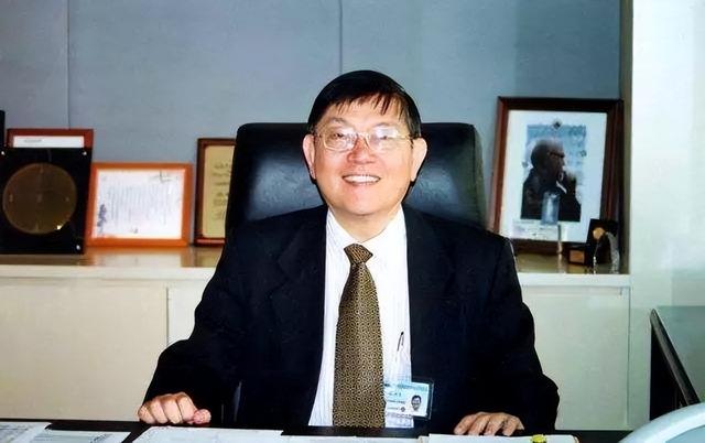 “中国半导体教父”张汝京，为回大陆造芯片，被开除台湾省户籍