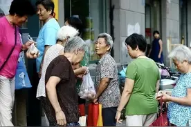 咋又被骗了?新的“领鸡蛋”骗局已经出现，不少老人已经上当图片