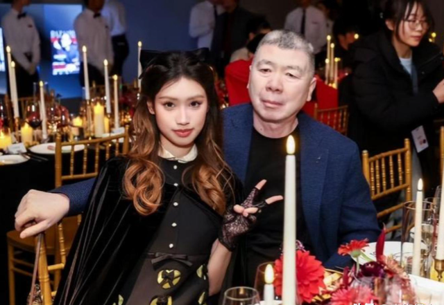 徐帆回应离婚五个月后，冯小刚再惹争议	，养女徐朵竟成了导火索