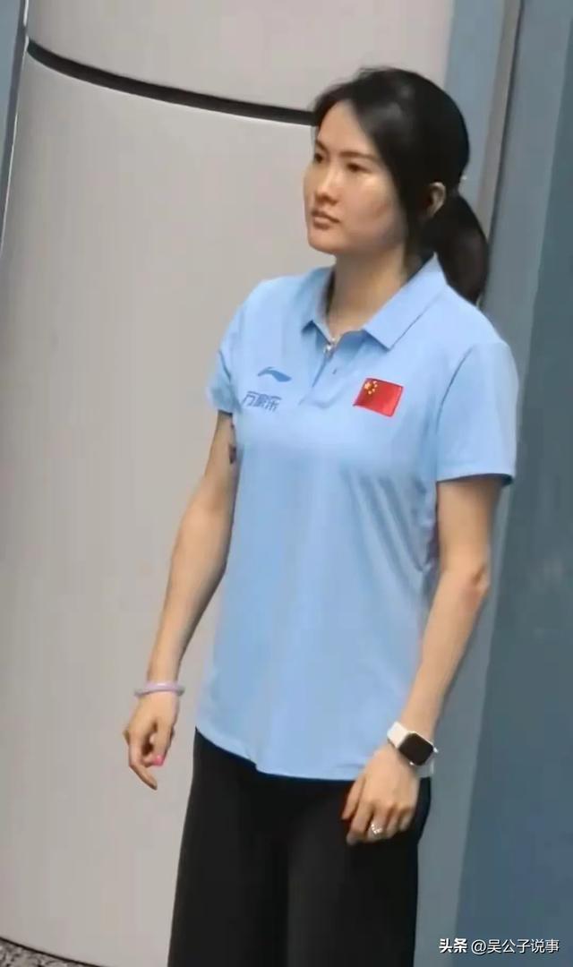 33岁陈若琳入选名人堂，全红婵为何沉默，泳坛又因何震动？