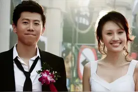 夏雨：被父亲丢给姑姑照顾，后接漂泊海外的父亲回国，今拥抱亲情图片