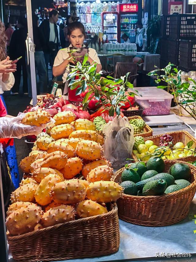 边境黎明之城藏古韵，芒市傣族古镇，一站式感受傣文化魅力