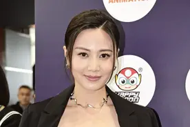 TVB花旦朱晨丽否认新恋情！携新剧亮相公开活动，自曝角色打戏多图片