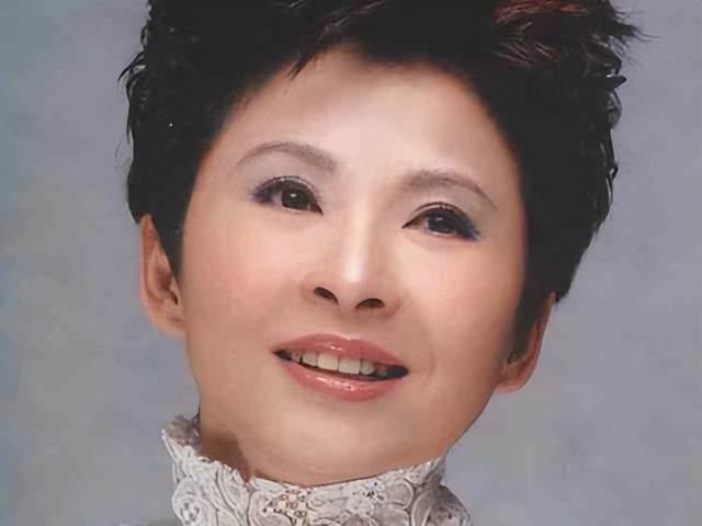 董文华不再沉默，揭露了曾经被“封杀”的原因，原来我们都错怪她