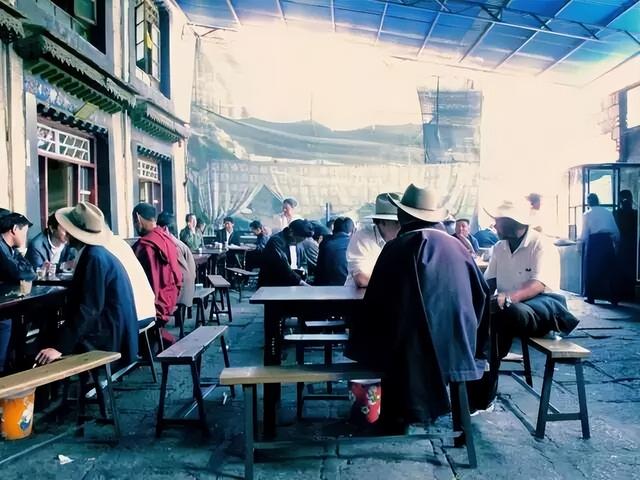 西藏有好几个“年”，冬天来西藏过年太值了！