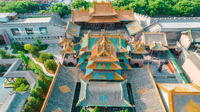 太原自驾2小时，抵达鲜为人知的“琉璃王国”，城内所有景点免费