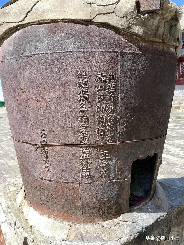 行摄包头市东河区妙法禅寺（吕祖庙）内一些珍贵的文物遗存