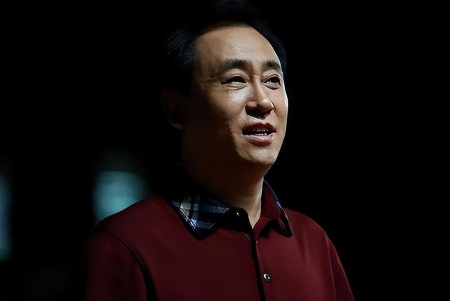 许家印到底有多张狂？从他的名片就看出他嚣张跋扈的本色