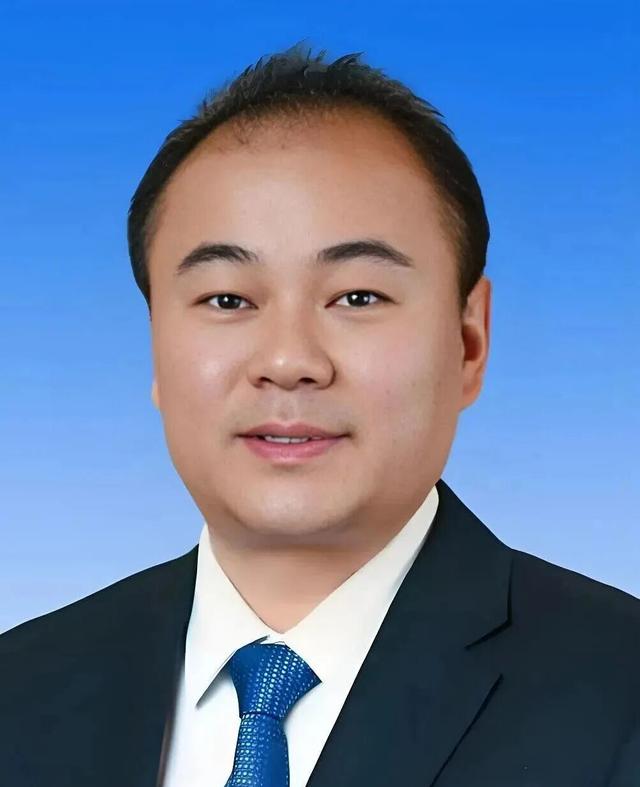 3地市委书记市长调整