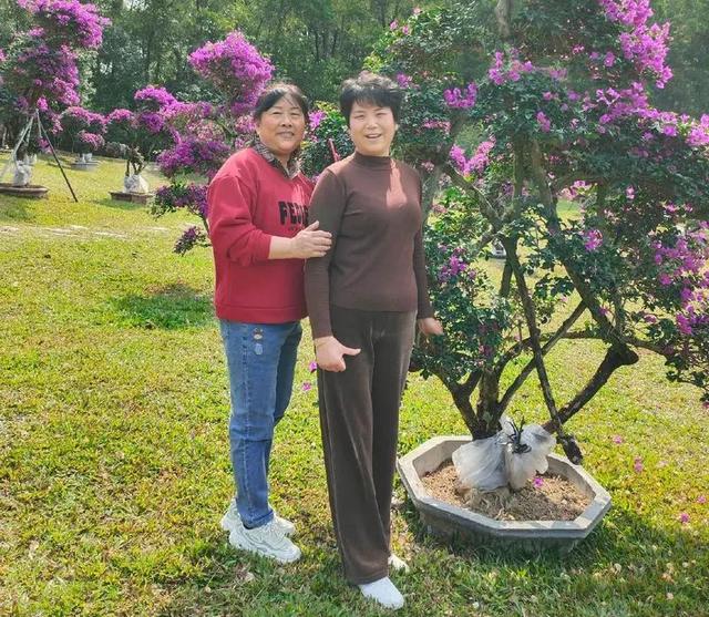 我62岁退休金7200，亲家母天天喊我过去吃饭，一场疾病才知她的好