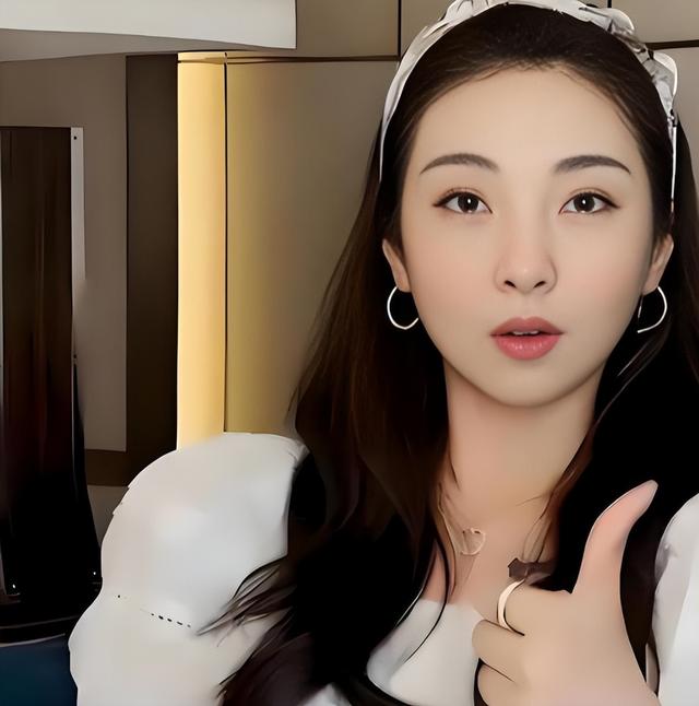 “买英国精子生3娃”的山东女人	，8年后现状曝光！如今她后悔不？