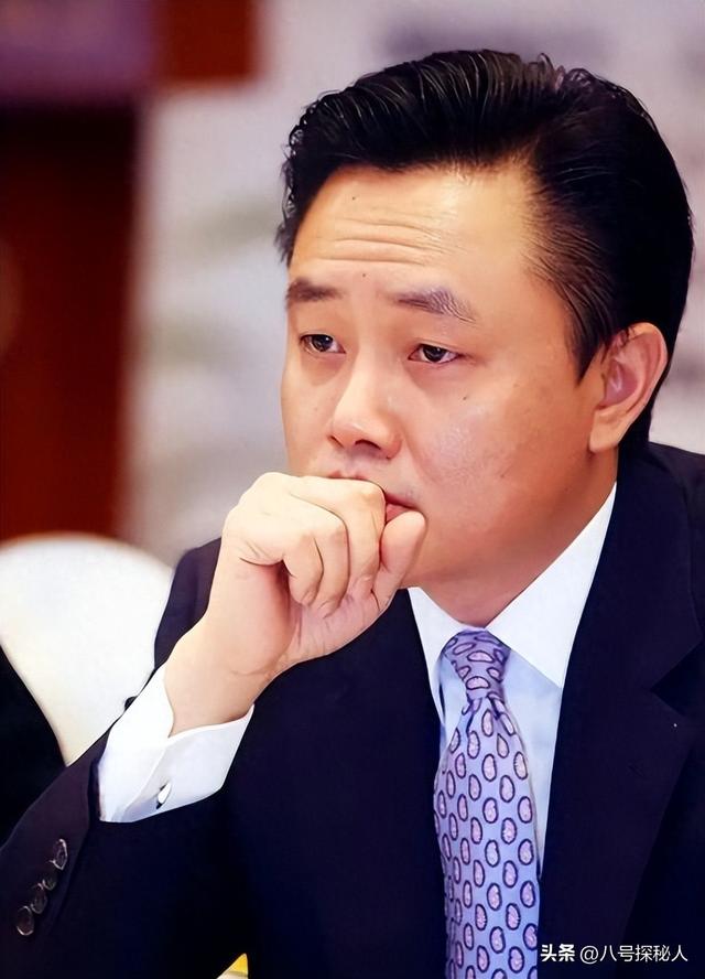 国家出手抓的3位首富	，罪行太恶劣，坑惨老百姓，个个不值得原谅