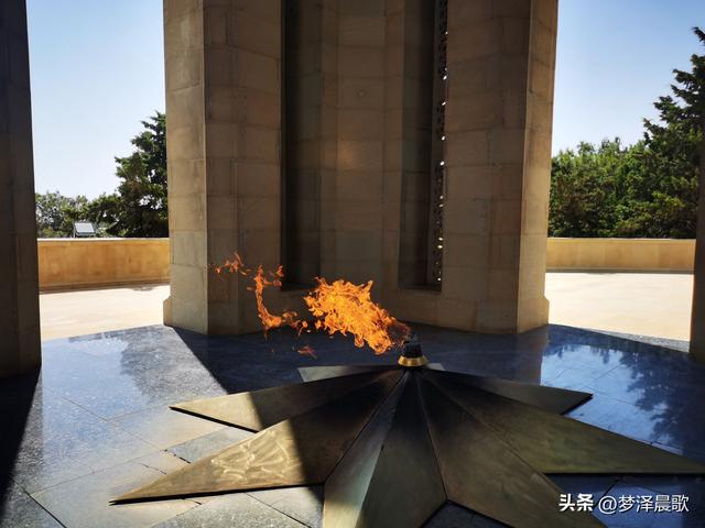 走进阿塞拜疆共和国首都"负海拔明珠"巴库