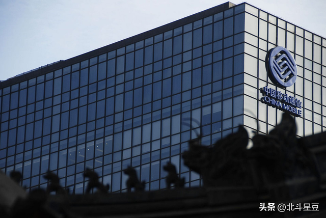 中国移动“死磕”家庭市场，图啥？