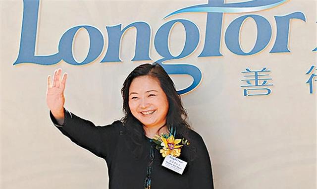 手握11万亩地皮，银行存七百多亿，她才是我国隐形“地产女首富”