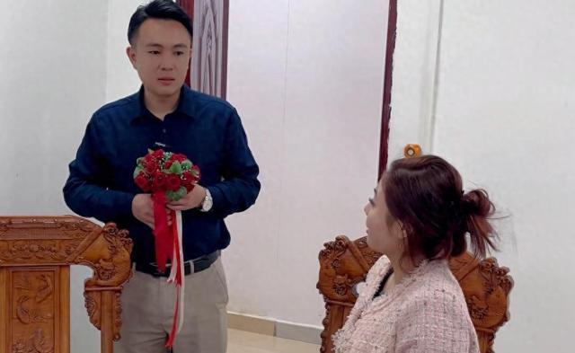 相亲中，我听过最好笑的话是，女方居然嫌弃男方不够大方