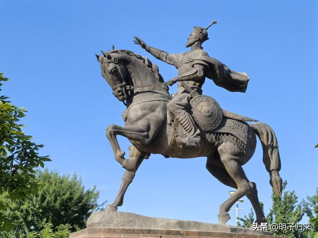 走读中亚：抱憾塔什干