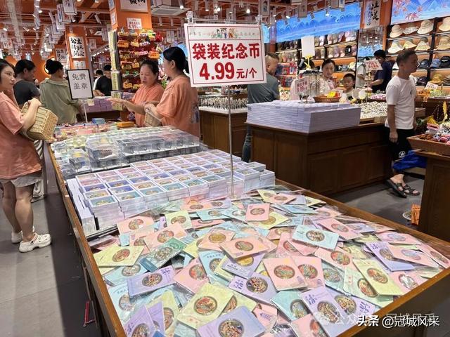 杭州寻吃·一碗蟹黄面