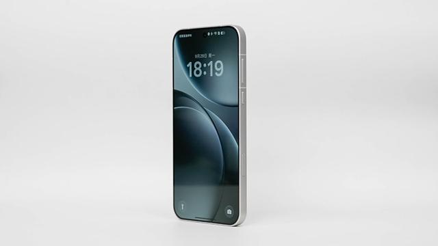 OPPO Find X9 Pro霜白：绒砂工艺藏细节，简约机身显高级