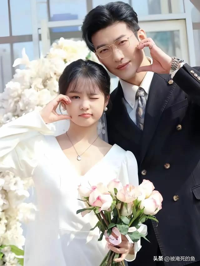 短剧网红于龙和杨咩咩的婚礼，杨咩咩好可爱好萌，一直像小孩儿