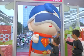 四天GMV破1400万元，赵一鸣零食掀起春日零食消费热潮图片