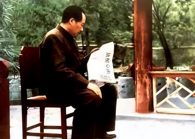 毛主席一生不进故宫，终生再未回延安？周总理的一句话道出实情！