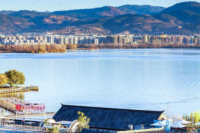 秋冬季适合去的7个地方，小住三五天，给自己放个假