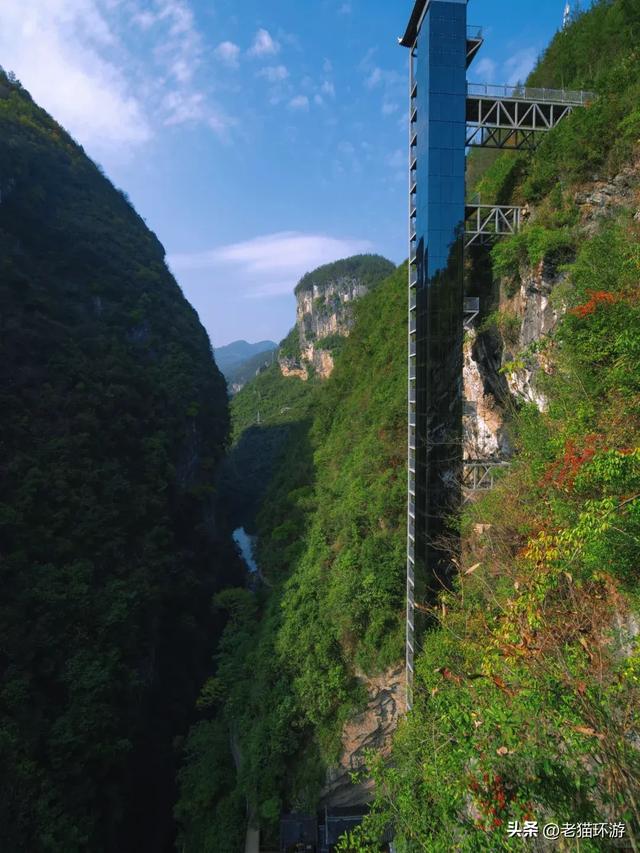 湖北的这个地方，明明像仙境，却活成了“失败教材”？