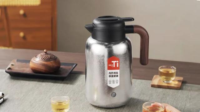 富光钛壶“双十一”走红背后：京东超级供应链助力国民品牌破圈成长