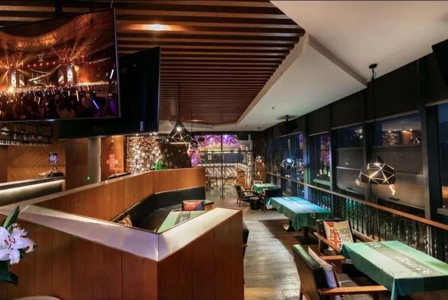 来普洱看“滇超联赛”，住哪更有性价比？丨看滇超 品普洱