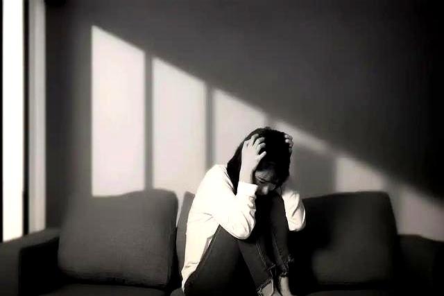 香蕉再次引发关注！医生发现：运动后吃香蕉时，有这5个恢复好处