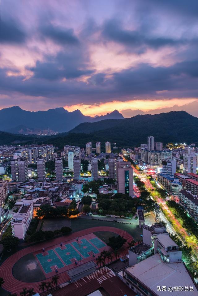 中国醉美地标集：贡嘎雪山、九寨沟、洱海、鸣沙山、万佛塔