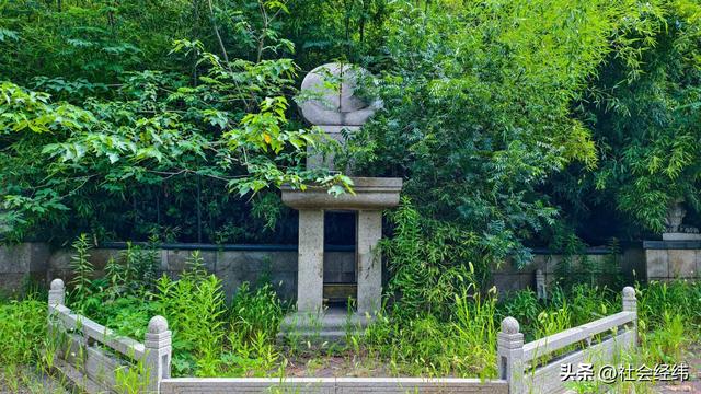 南京紫金公园：藏于金陵城的帝王气韵与江南诗意